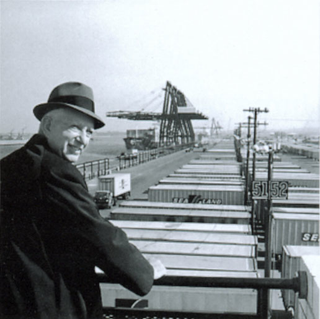 Illustration for article titled The Jumbo Econship and the Death of United States Lines